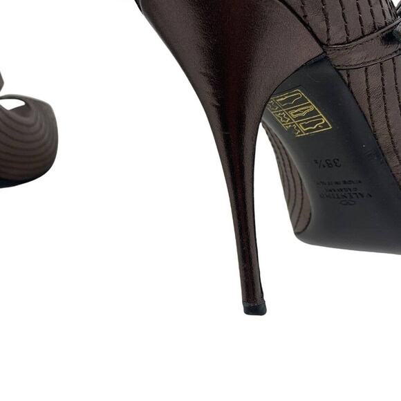 Valentino Garavani gold open toes Mary Janes heel shoes size 8.5 - Picture 6 of 11